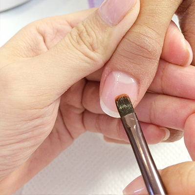 深爪矯正 深爪ケア専門サロン、モイネイルでの施術の流れ